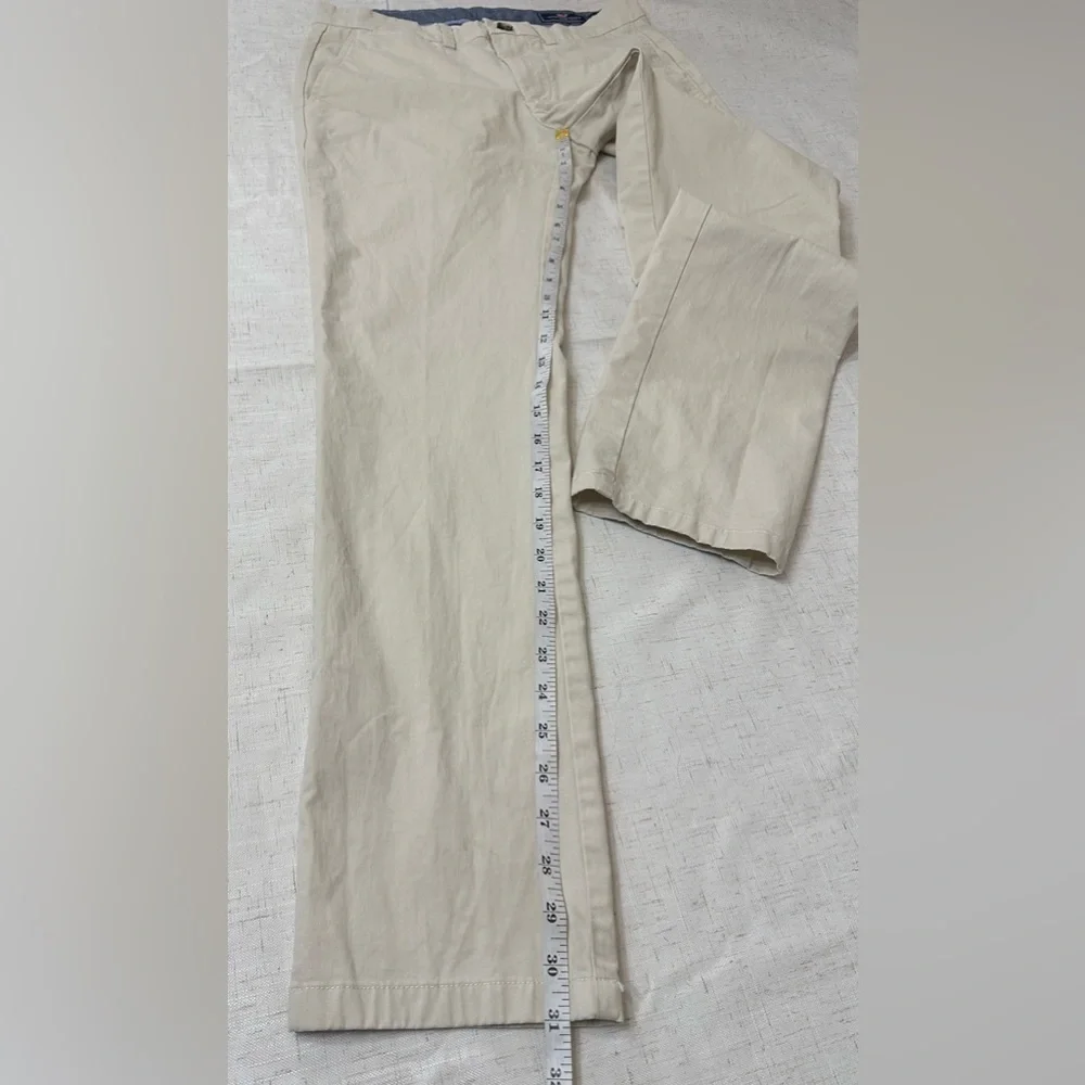 Vineyard Vines Tan Chinos with Blue Details
